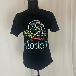 Modelo Tee shirt